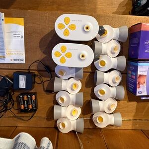 Medela White and Yellow Double Electric Pump Accessories Set